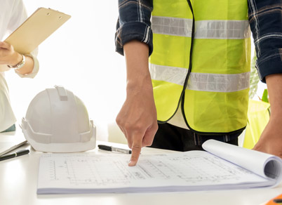 Nuestra visión en SSICA es Ser una empresa líder en soluciones integrales e
innovadoras en la industria metal-mecánica en
beneficio de nuestros clientes, bajo un enfoque de
mejora continua.